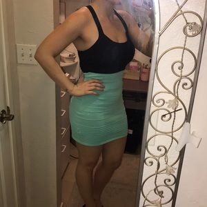 Large Forever 21 Mint and Black Bodycon Dress
